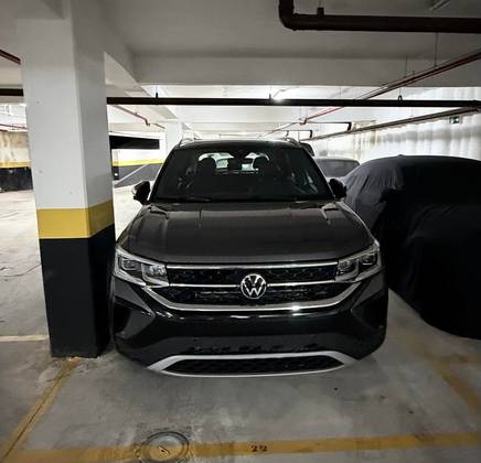 VOLKSWAGEN TAOS 1.4 250 TSI TOTAL FLEX HIGHLINE AUTOMÁTICO